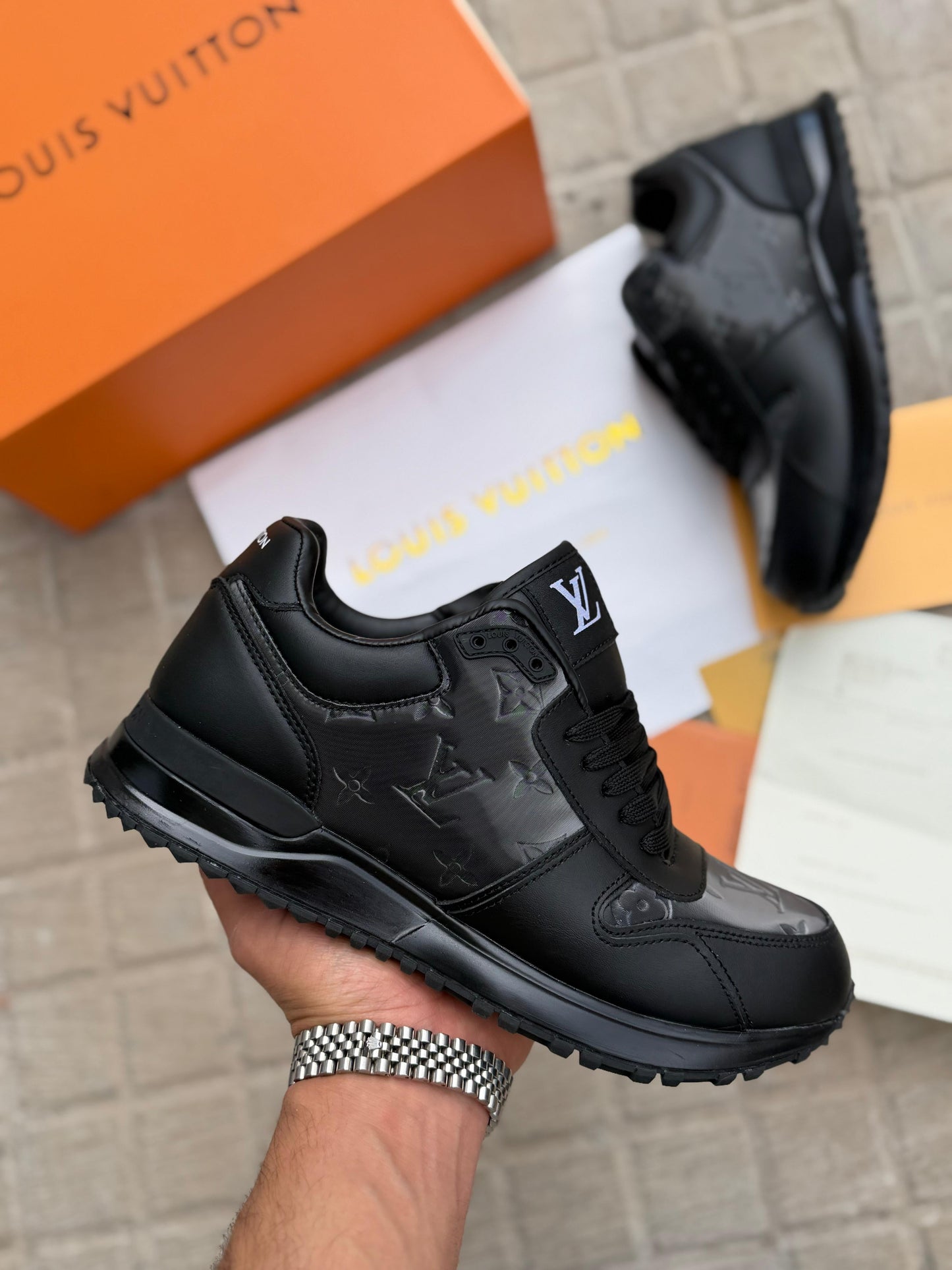 Louis Vuitton Trainer Black