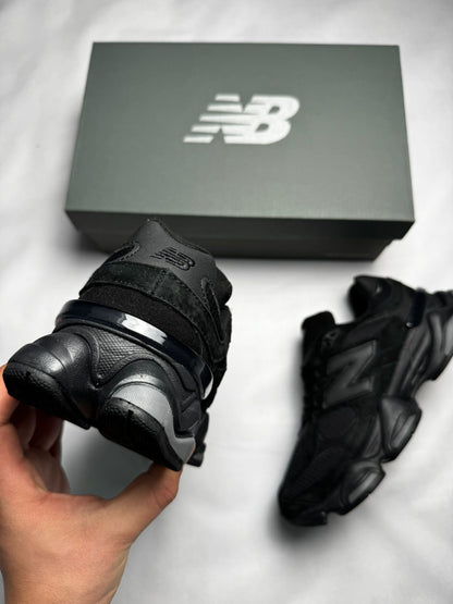 New Balance 9060 All Black