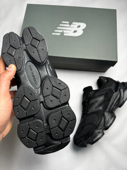 New Balance 9060 All Black