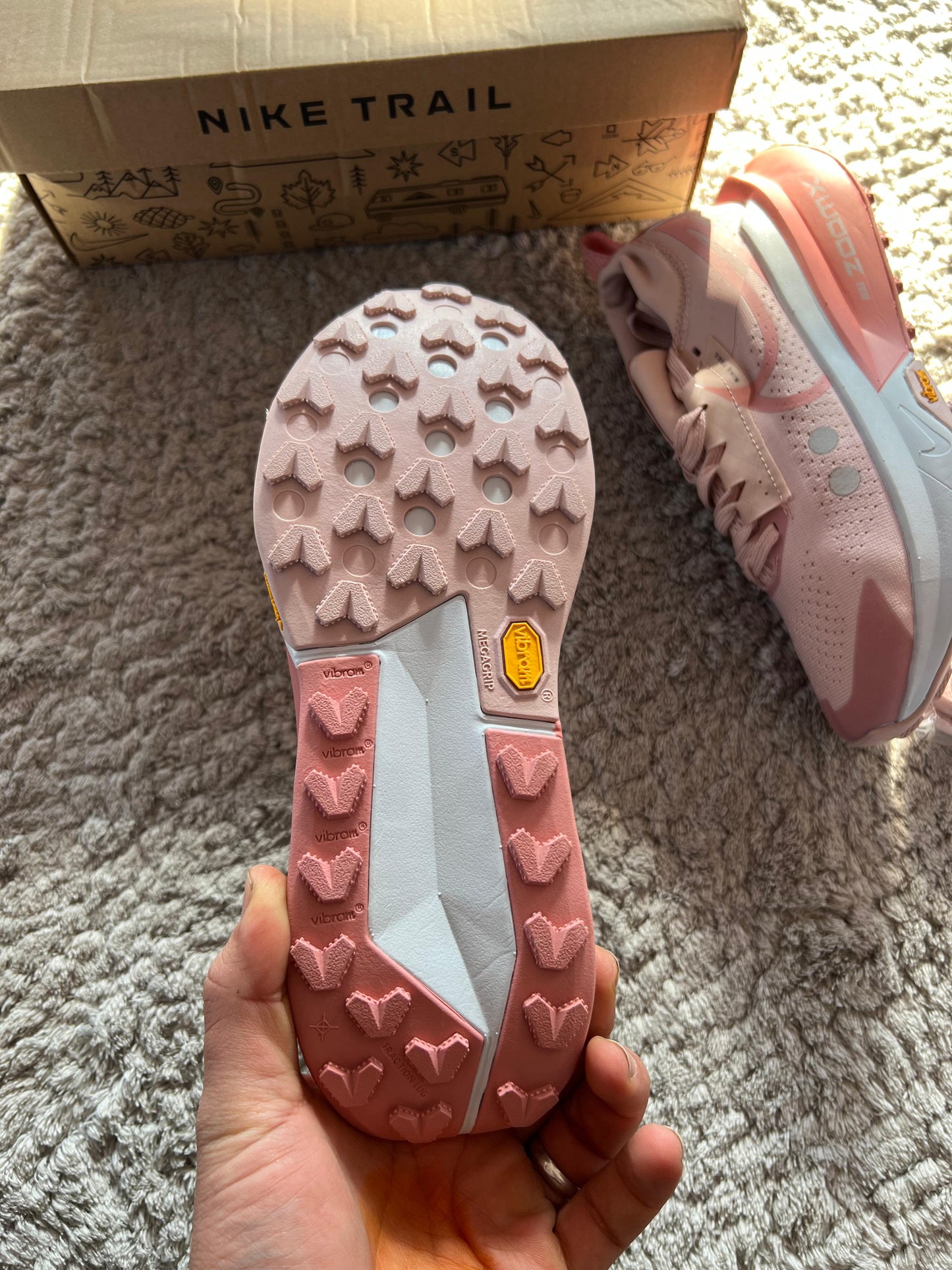 Nike ZoomX ZEGAMA TRAIL 2 PINK