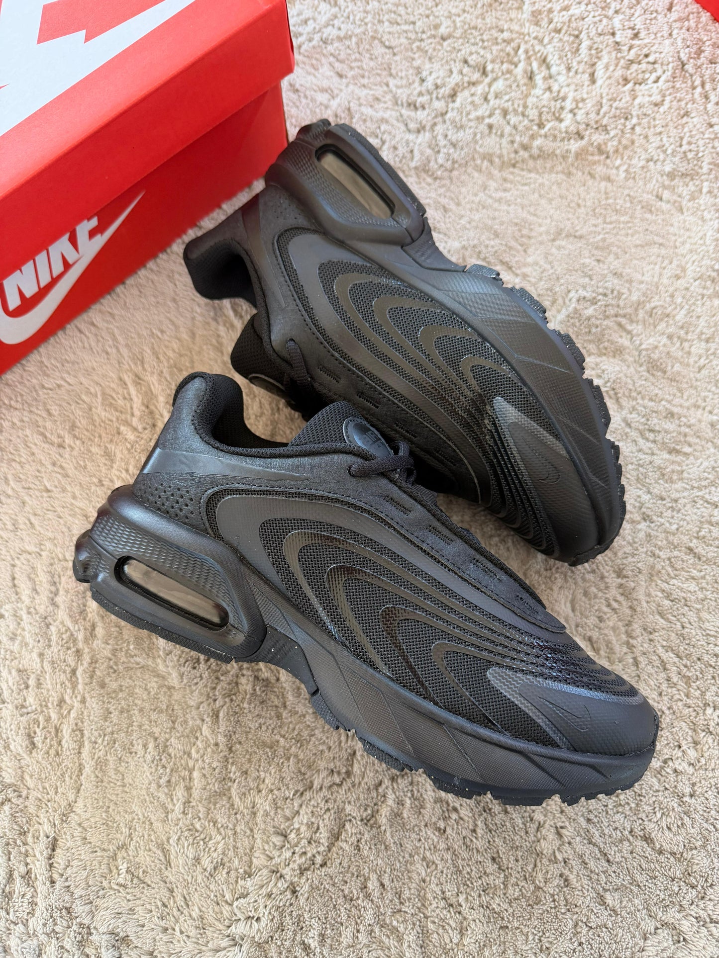 Nike Air Max Fire Black