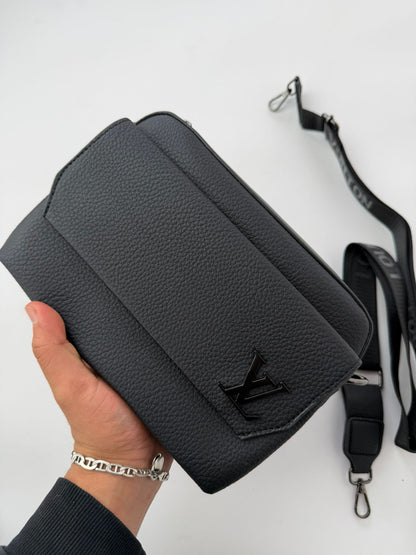 Bolso Crossbody Premium Negro Texturizado