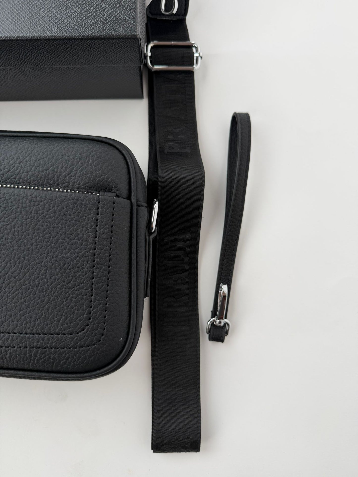 Bolso Prada Crossbody Negro
